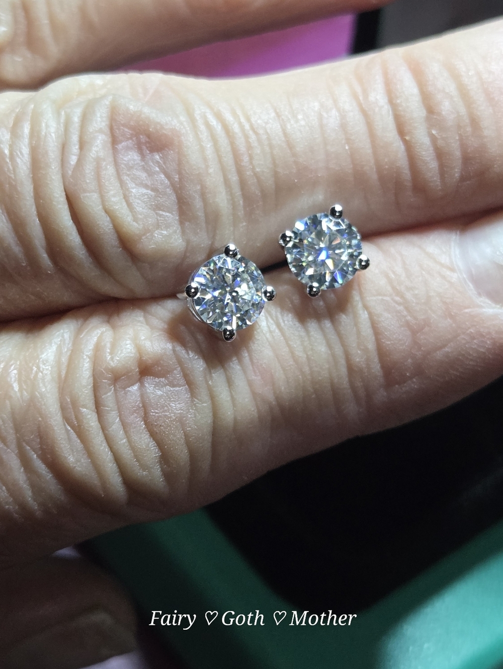 New Kay Jewelers 2ct Moissanite Diamond Stud Earrings - Picture 11 of 15